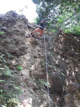  Rappel with friends 